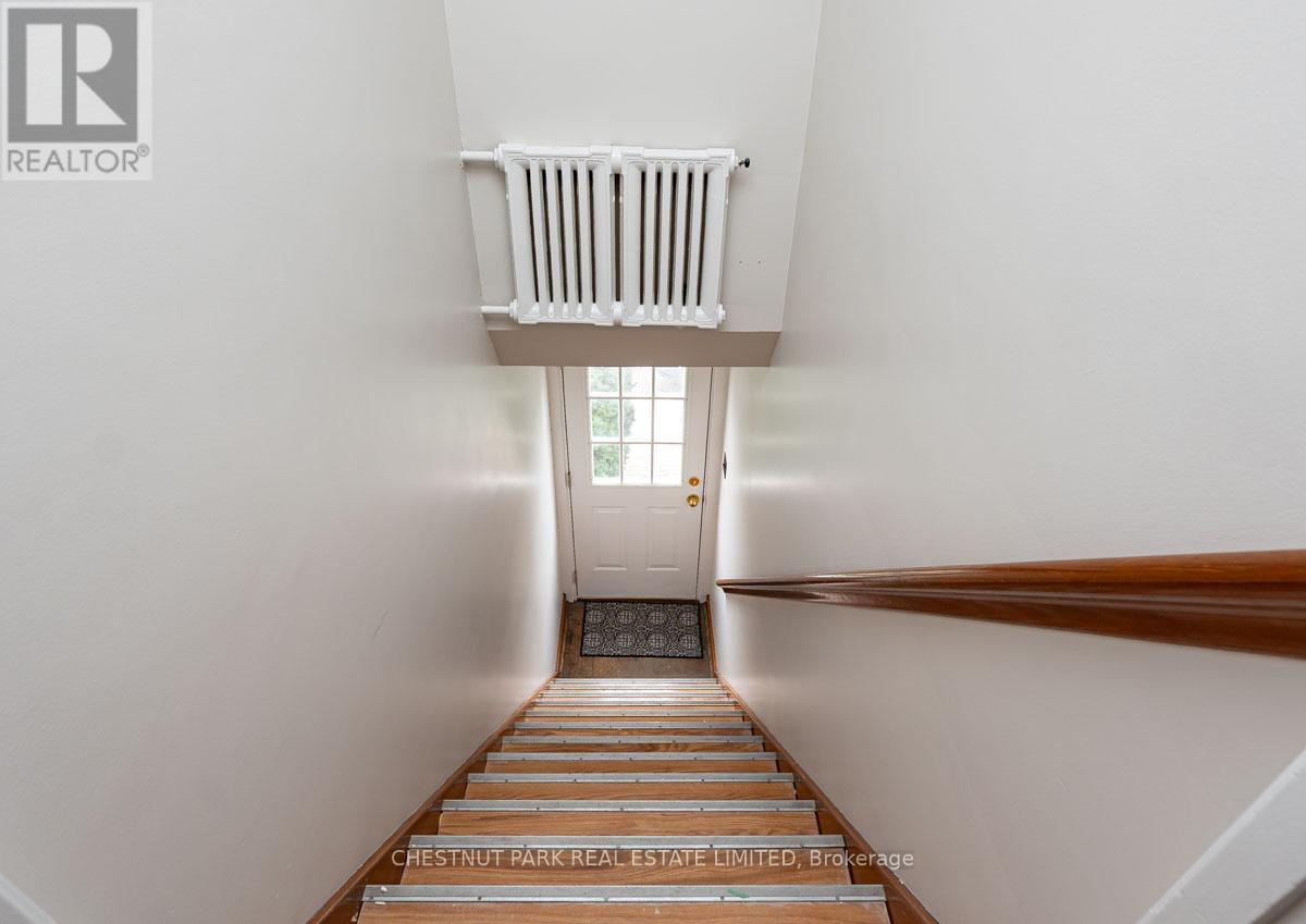 808 Millwood Road, Toronto, Ontario  M4G 1W2 - Photo 14 - C12697366