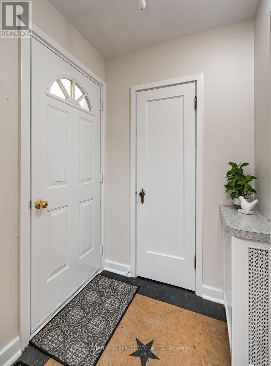 808 Millwood Road, Toronto, Ontario  M4G 1W2 - Photo 3 - C12697366