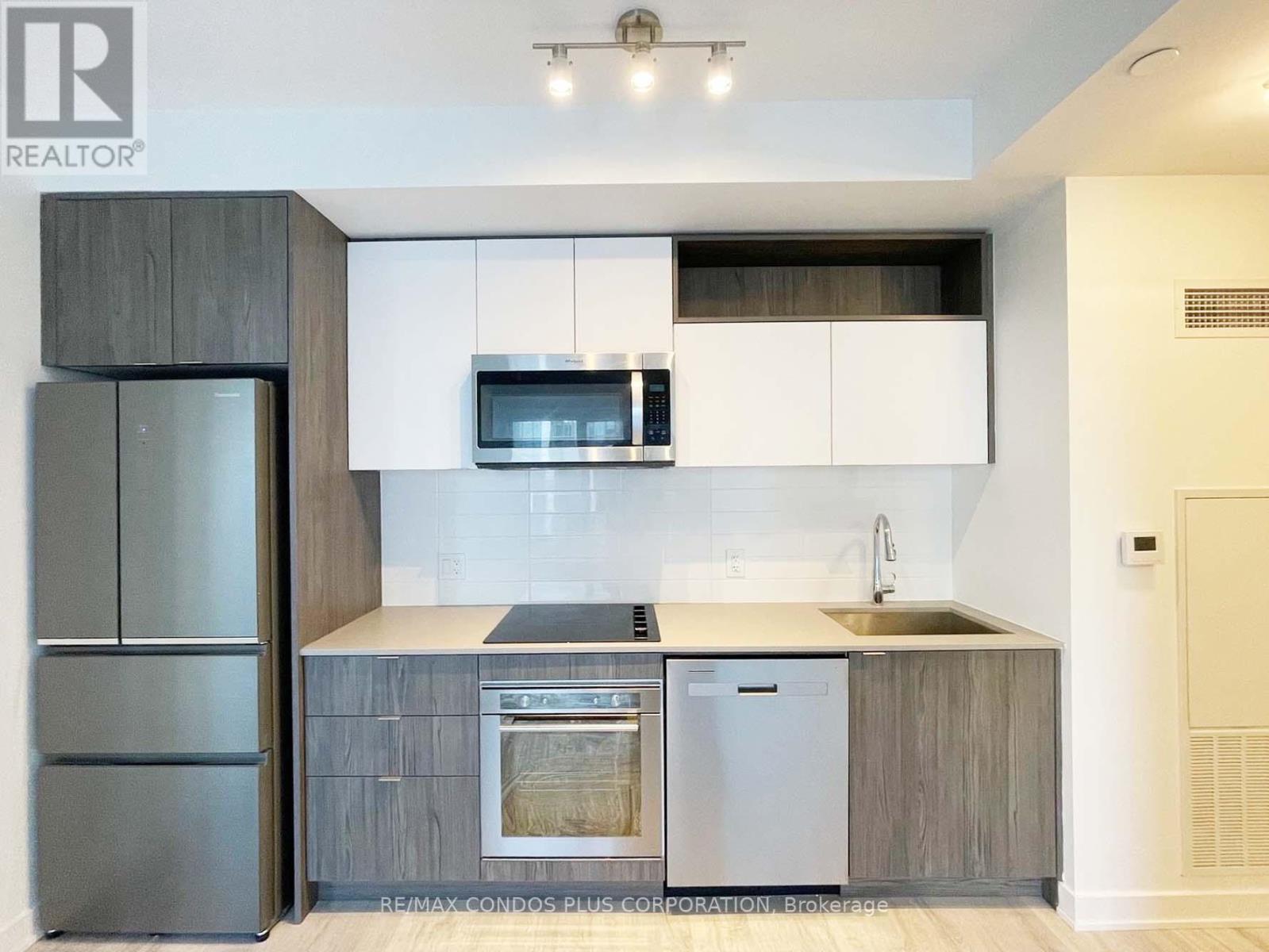 948 - 121 Lower Sherbourne Street, Toronto, Ontario  M5A 0W8 - Photo 3 - C12697408