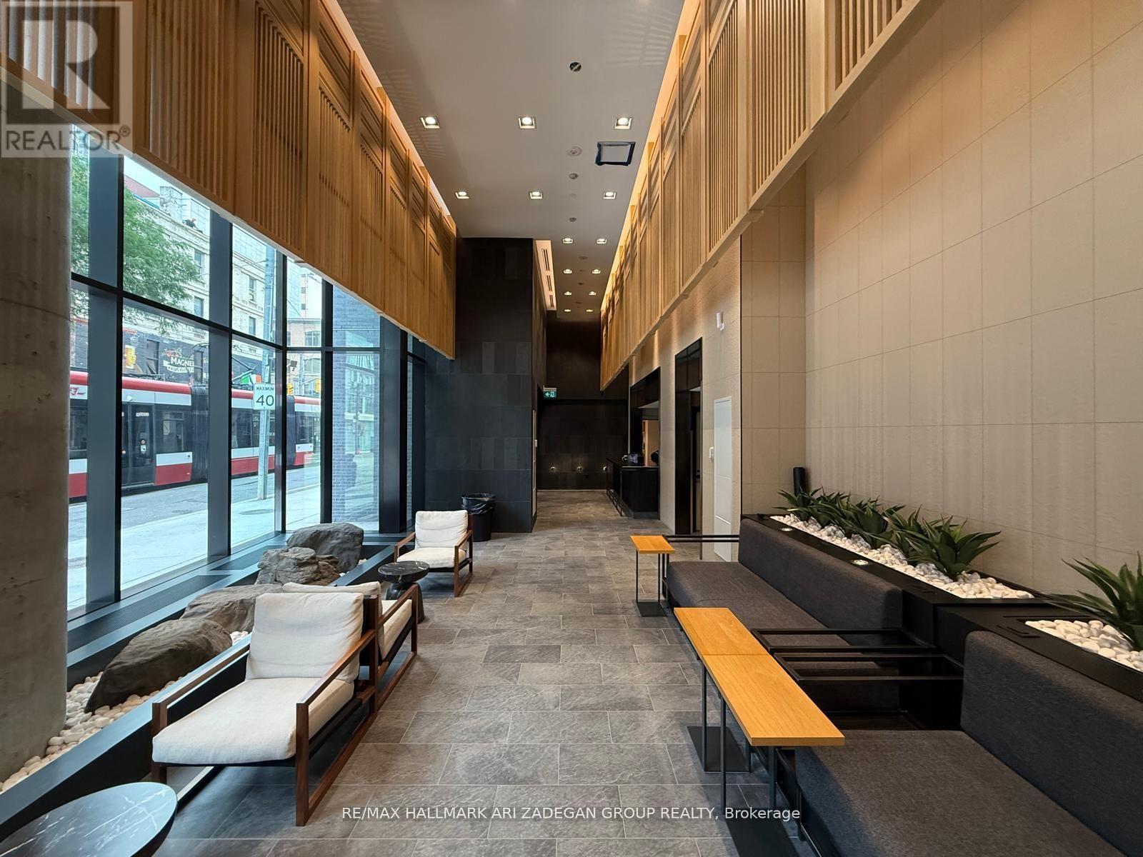 701 - 89 Church Street, Toronto, Ontario  M5C 2G3 - Photo 2 - C12697444