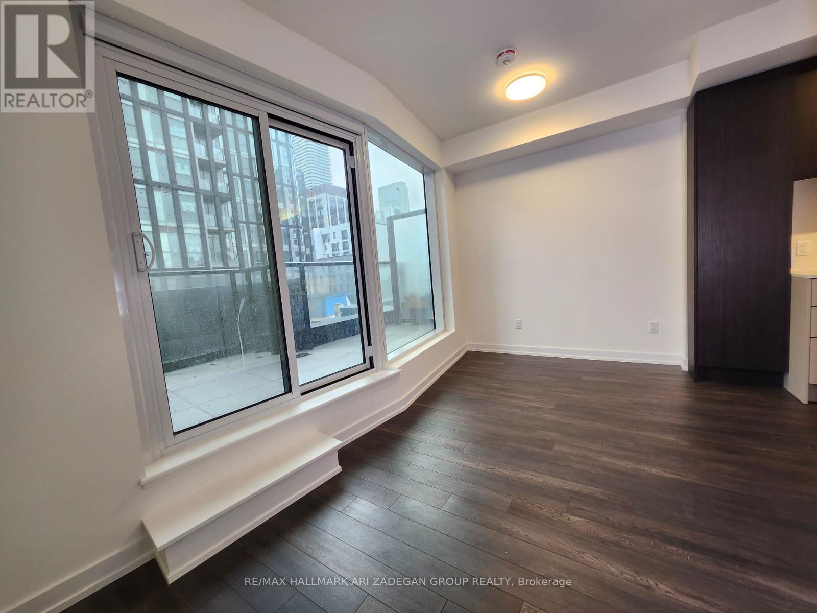 701 - 89 Church Street, Toronto, Ontario  M5C 2G3 - Photo 5 - C12697444