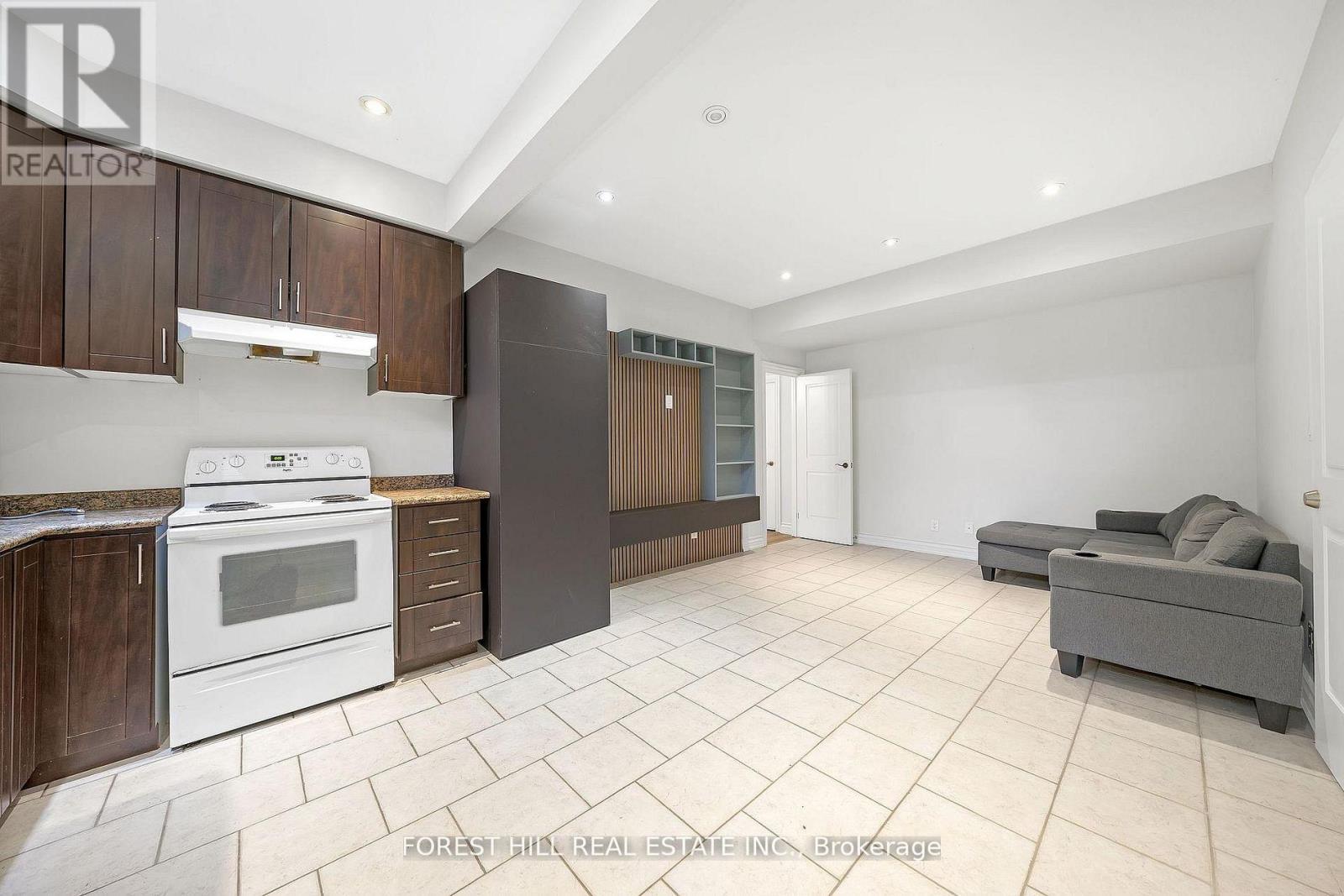 Bsmt B - 106 Nipigon Avenue, Toronto, Ontario  M2M 2W2 - Photo 5 - C12697456