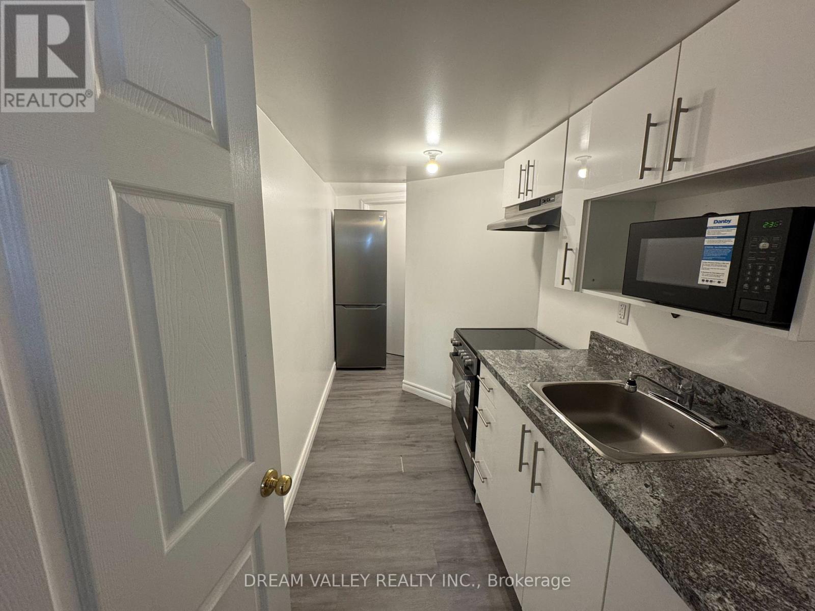 Bsmt - 99 Pilkington Drive, Toronto, Ontario  M1L 0A4 - Photo 11 - E12697416