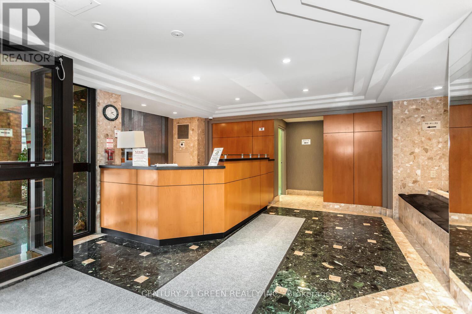 1004 - 6 Humberline Drive, Toronto, Ontario  M9W 6X8 - Photo 12 - W12634152