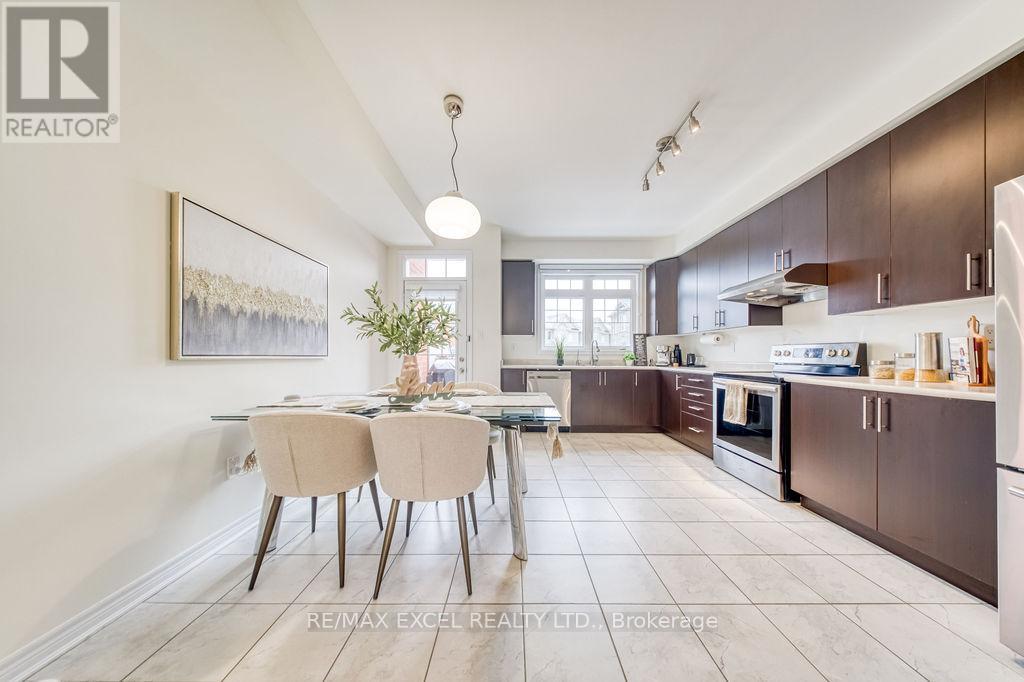 187 Dundas Way, Markham, Ontario L6E 0T1 - Photo 15 - N12697292