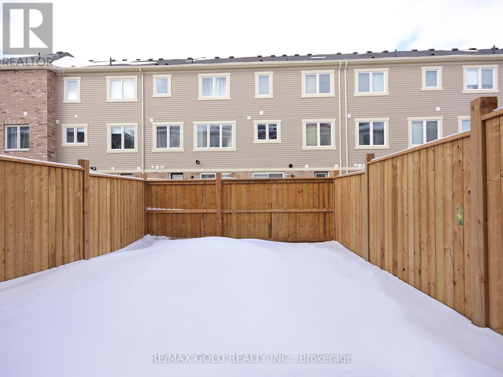 75 Metro Crescent, Brampton, Ontario  L7A 4P2 - Photo 17 - W12695698