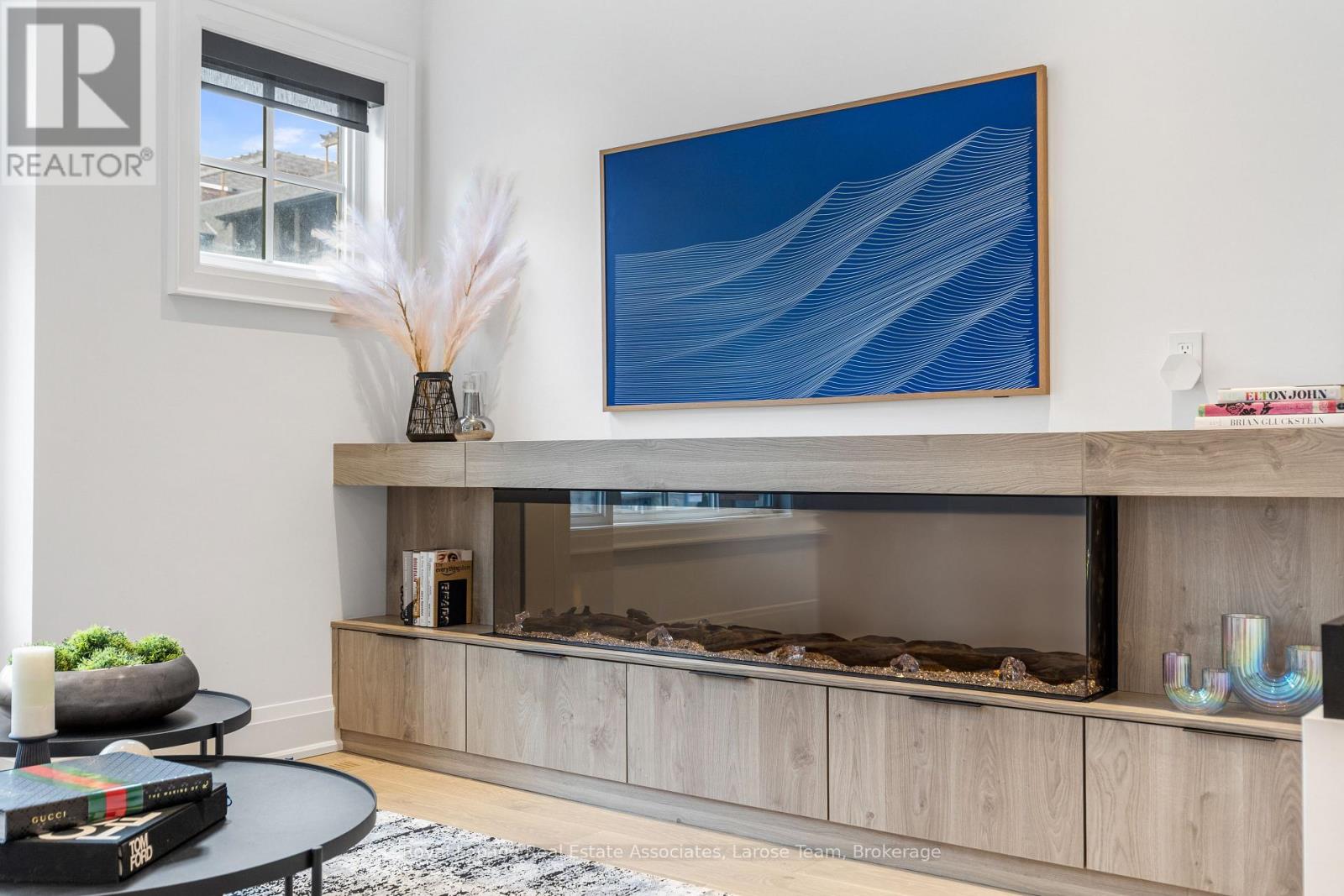 24 - 10 Lunar Crescent, Mississauga, Ontario  L5M 2P6 - Photo 10 - W12697076