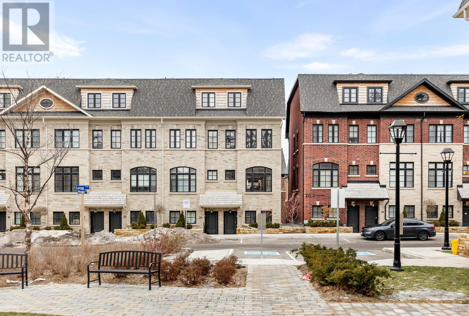 24 - 10 Lunar Crescent, Mississauga, Ontario  L5M 2P6 - Photo 30 - W12697076