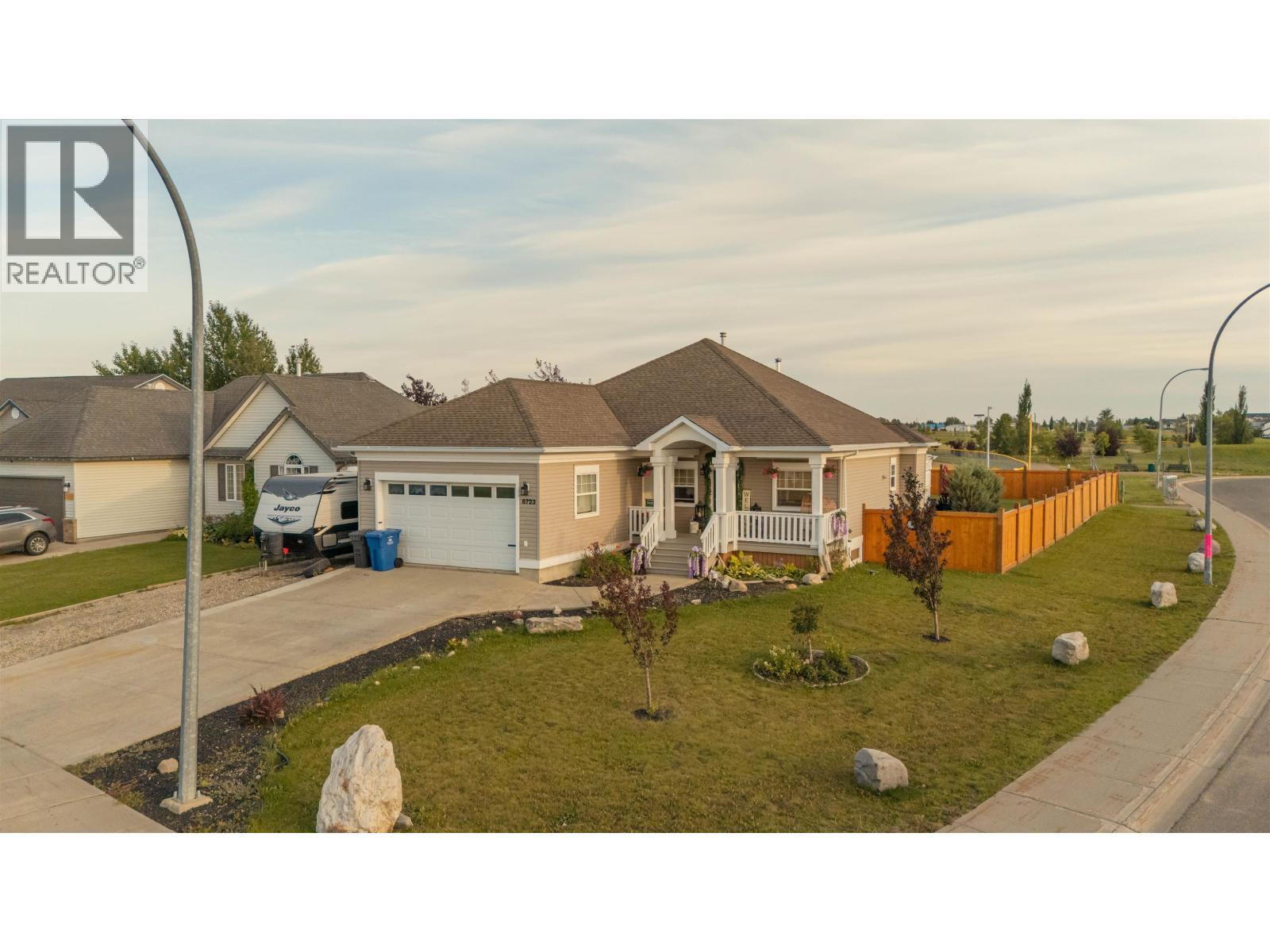 8723 109 Avenue, Fort St. John, British Columbia  V1J 7E6 - Photo 1 - R3079022