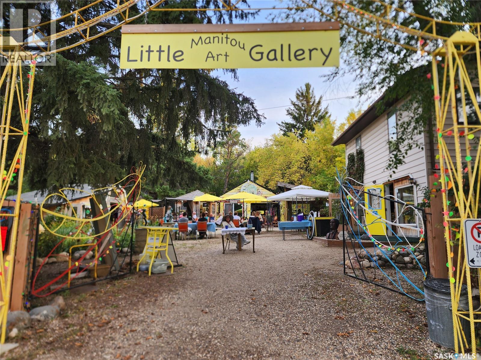 202-206 Elizabeth Avenue, Manitou Beach, Saskatchewan  S0K 4T1 - Photo 1 - SK013898