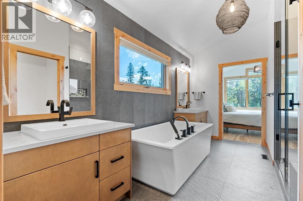 232 Stewart Creek Rise, Canmore, Alberta  T1W 0L8 - Photo 22 - A2252436