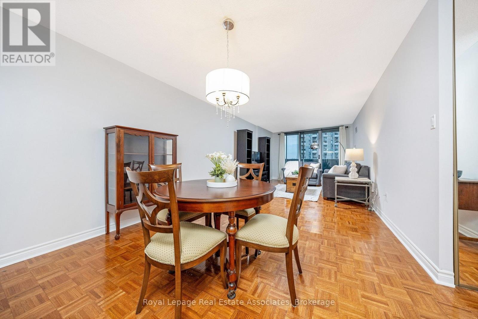 502 - 299 Mill Road, Toronto, Ontario  M9C 4V9 - Photo 4 - W12697324