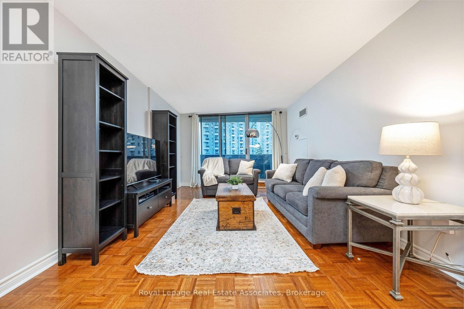 502 - 299 Mill Road, Toronto, Ontario  M9C 4V9 - Photo 5 - W12697324