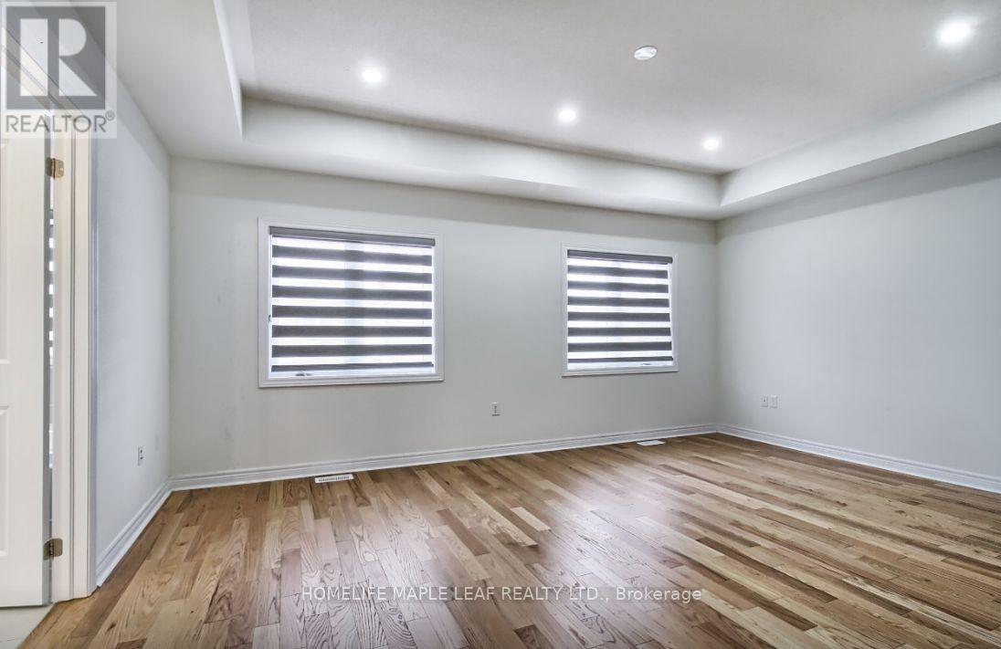 48 Farringdon Crescent, Brampton, Ontario  L7A 0B7 - Photo 25 - W12697340