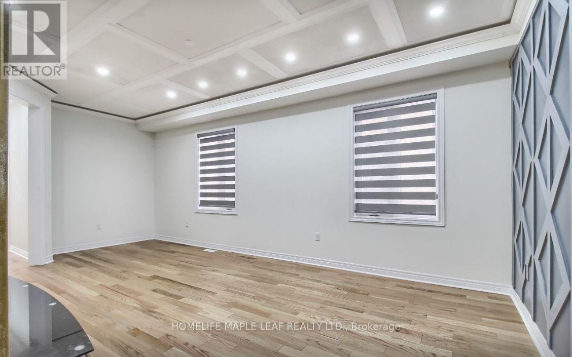 48 Farringdon Crescent, Brampton, Ontario  L7A 0B7 - Photo 6 - W12697340