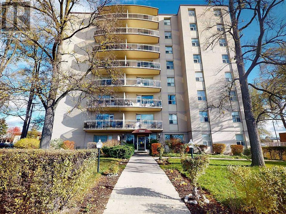 601 - 2961 Dufferin Street, Toronto, Ontario  M6B 3T2 - Photo 2 - W12697360