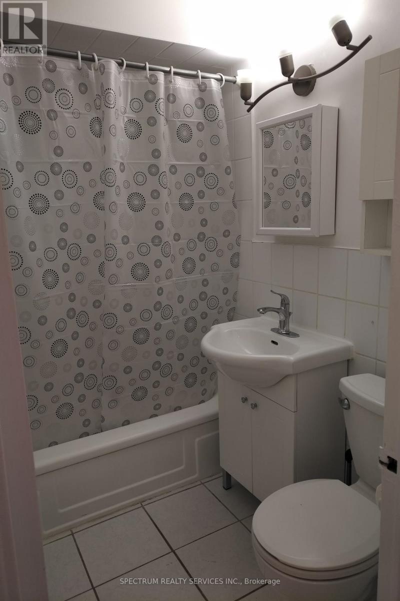 601 - 2961 Dufferin Street, Toronto, Ontario  M6B 3T2 - Photo 4 - W12697360