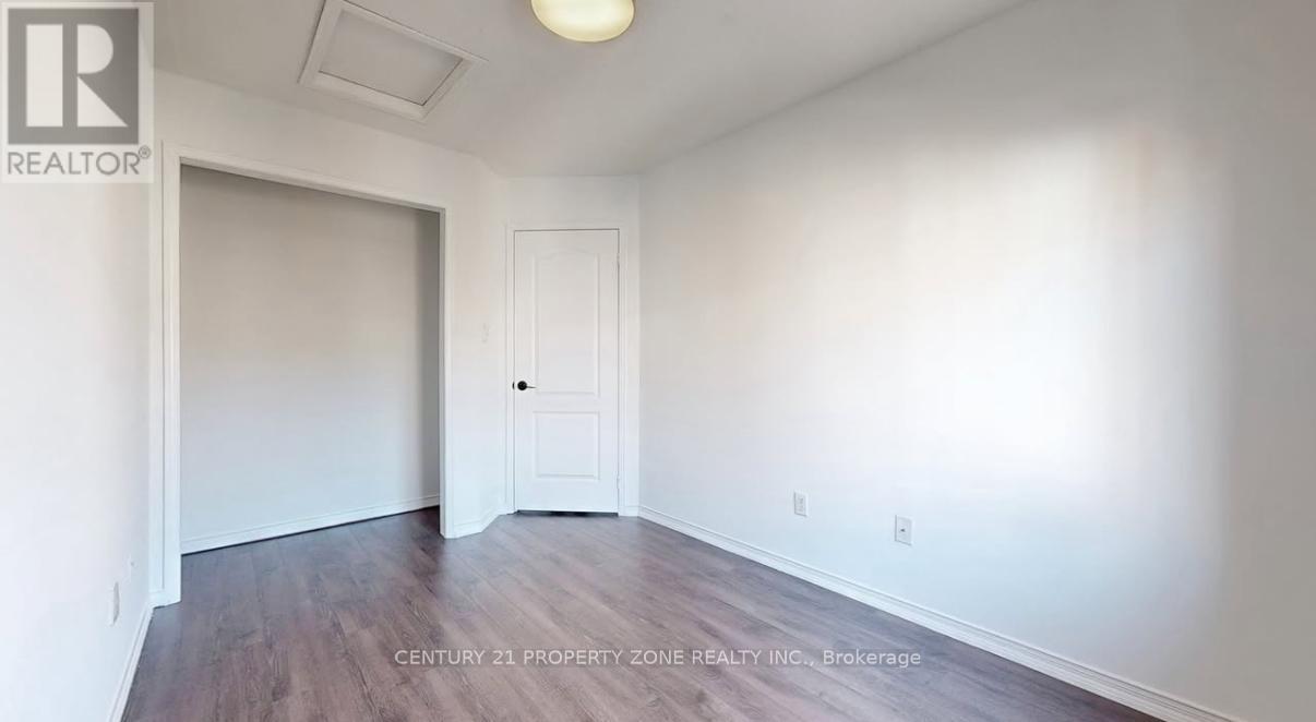 17 - 19 Hays Boulevard, Oakville, Ontario  L6H 0H8 - Photo 15 - W12697376