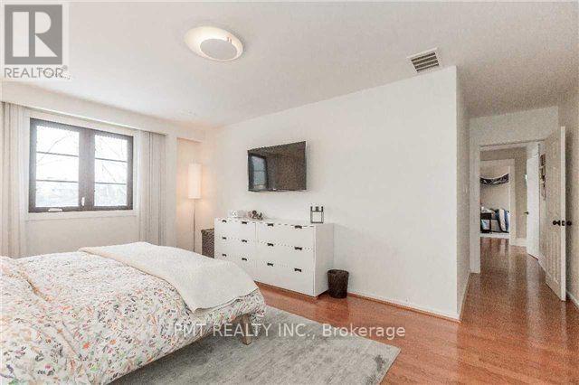 754 Dack Boulevard, Mississauga, Ontario  L5H 1E4 - Photo 10 - W12697386