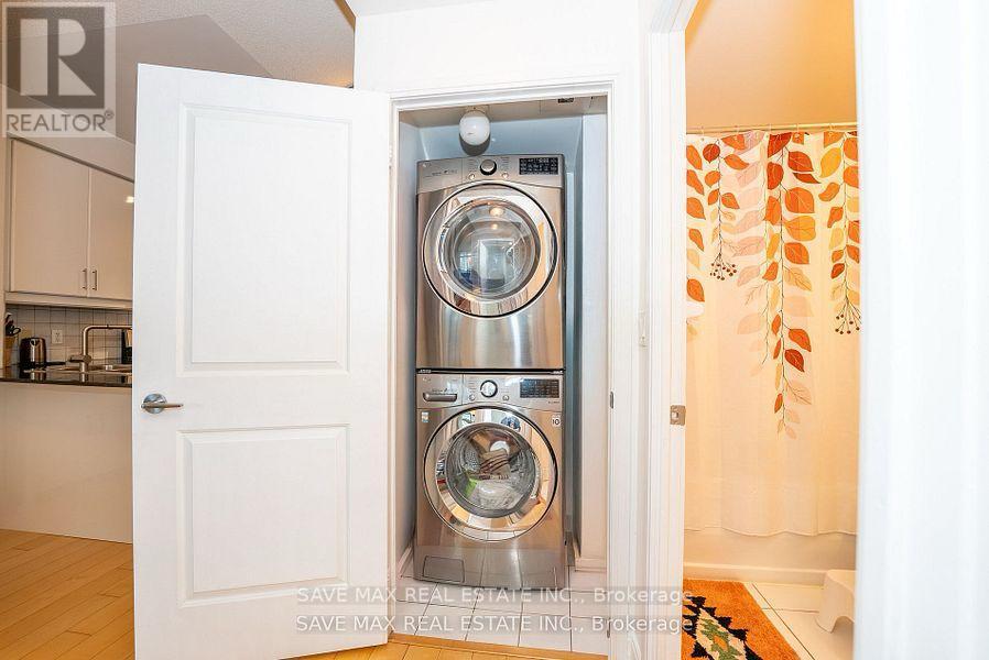 1907 - 90 Absolute Avenue, Mississauga, Ontario  L4Z 0A3 - Photo 22 - W12697404