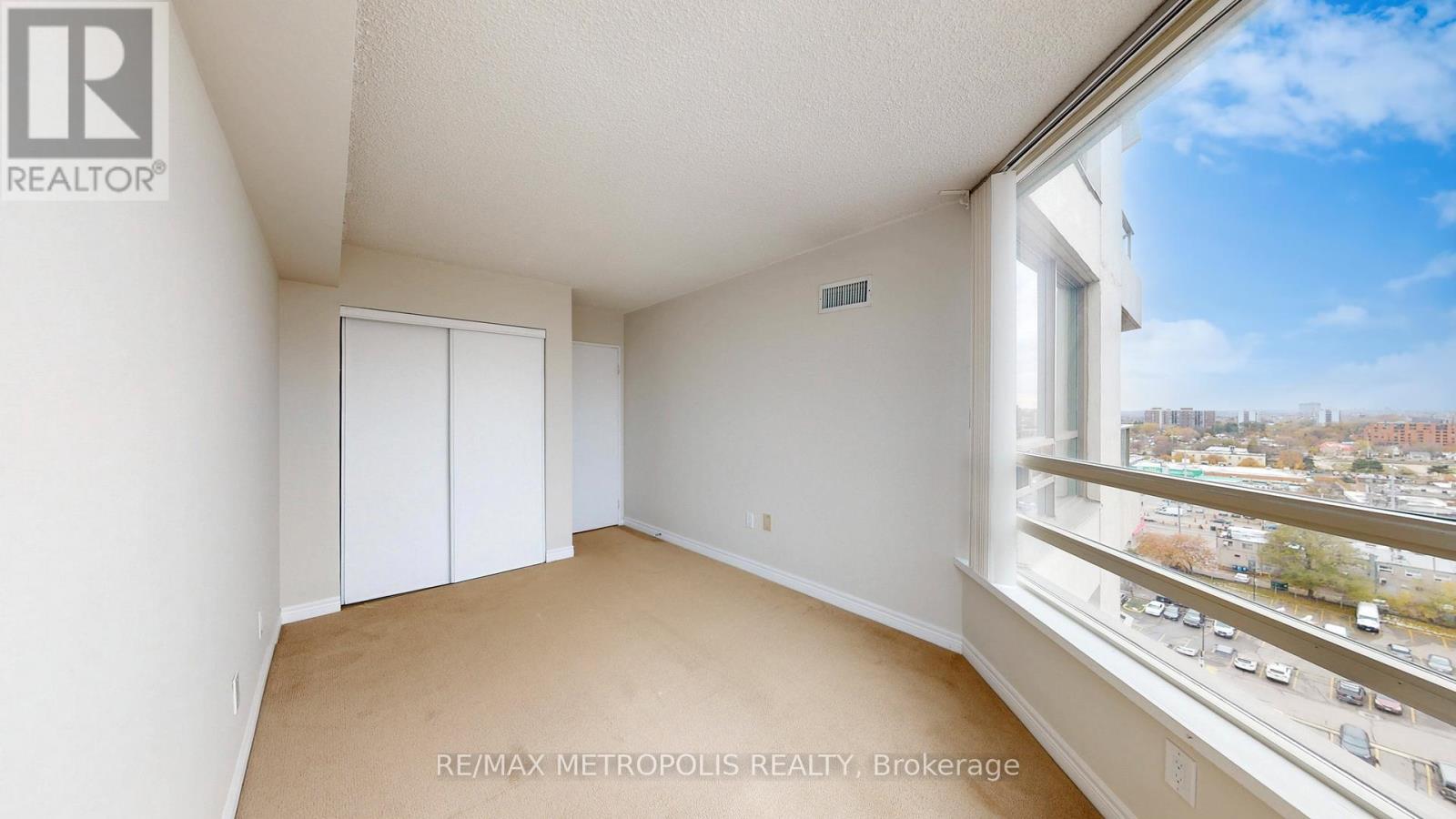 1512 - 75 King Street E, Mississauga, Ontario  L5A 4G5 - Photo 27 - W12697464