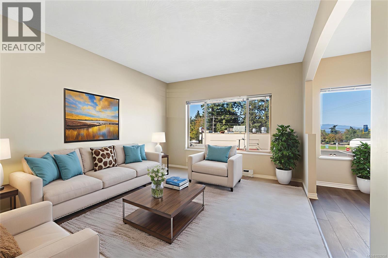 207 125 Mccarter St, Parksville, British Columbia  V9P 2H6 - Photo 2 - 1022758