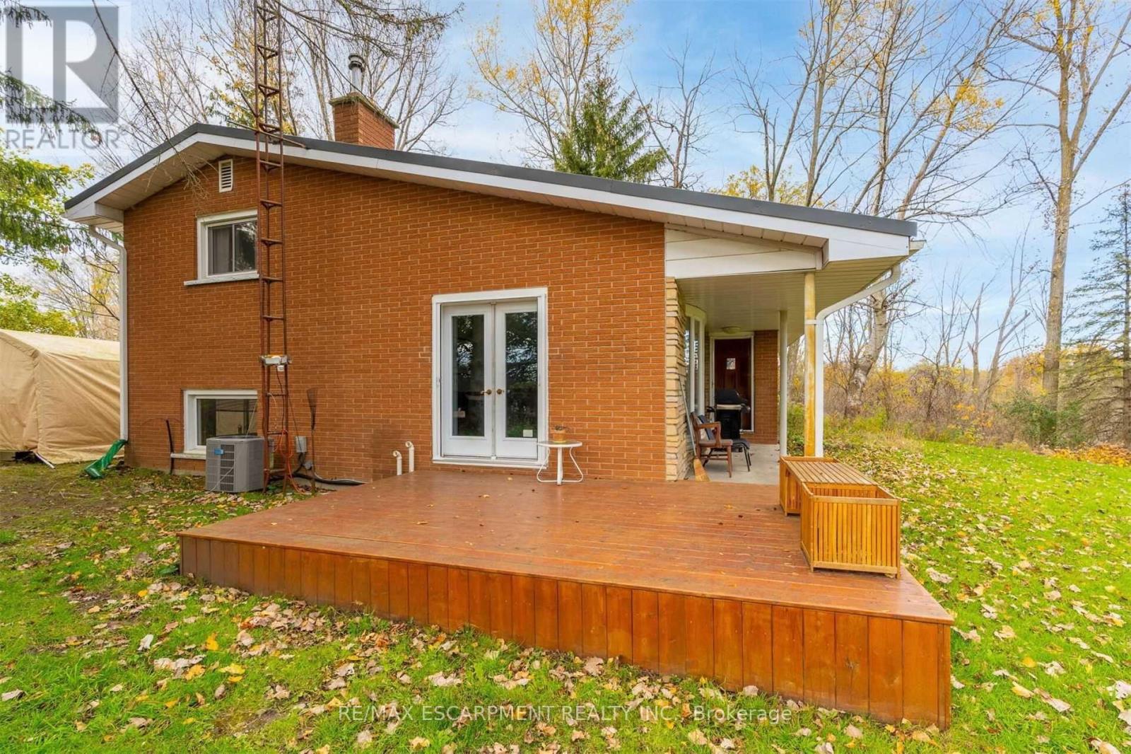 183 Main Street S, Brant, Ontario  N0E 1N0 - Photo 14 - X12697322