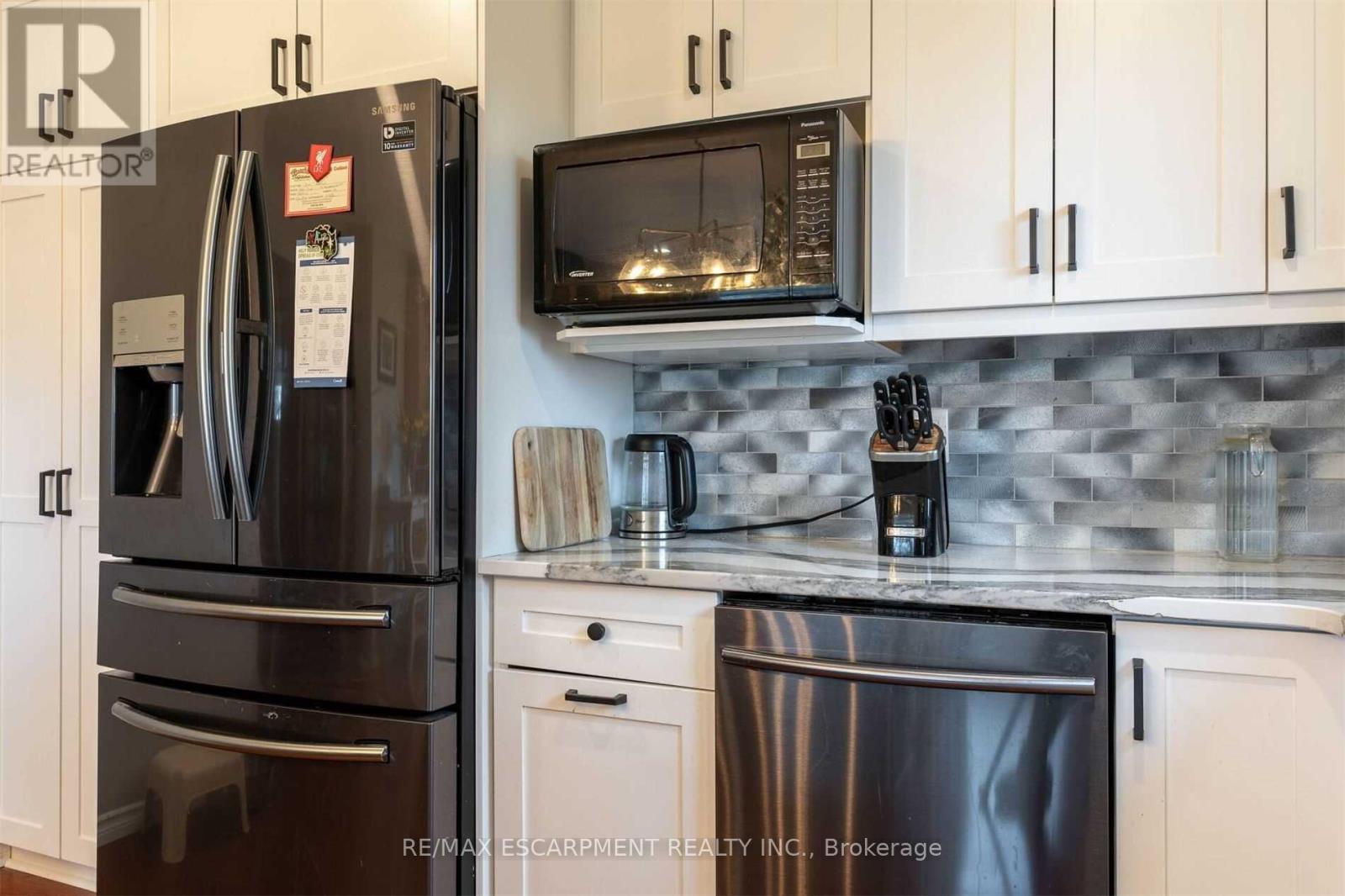 183 Main Street S, Brant, Ontario  N0E 1N0 - Photo 28 - X12697352