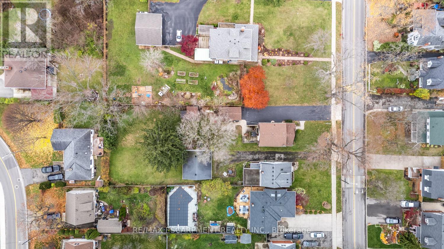 60 Lake Avenue Drive, Hamilton, Ontario  L8G 3N3 - Photo 30 - X12697356