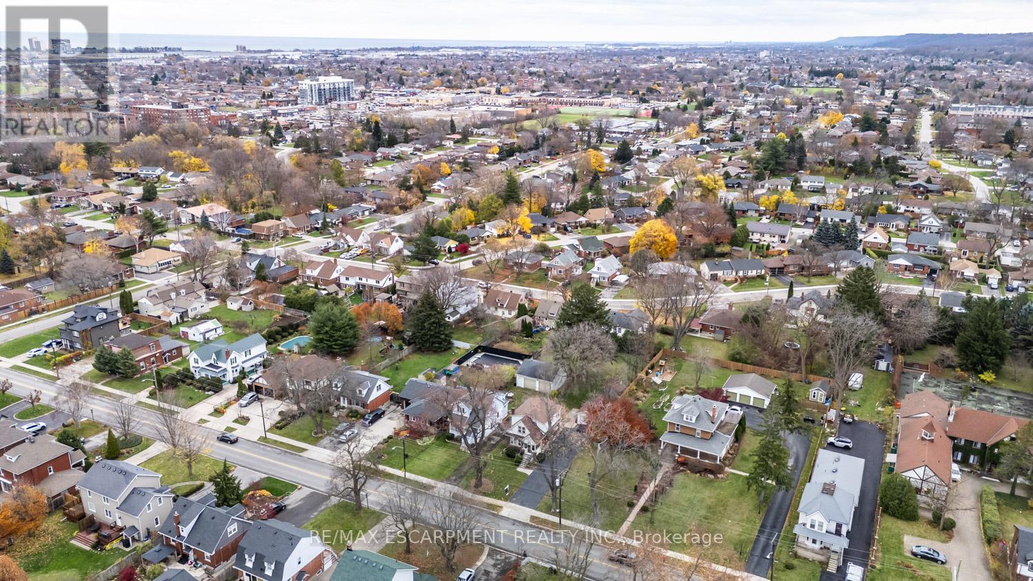 60 Lake Avenue Drive, Hamilton, Ontario  L8G 3N3 - Photo 31 - X12697356