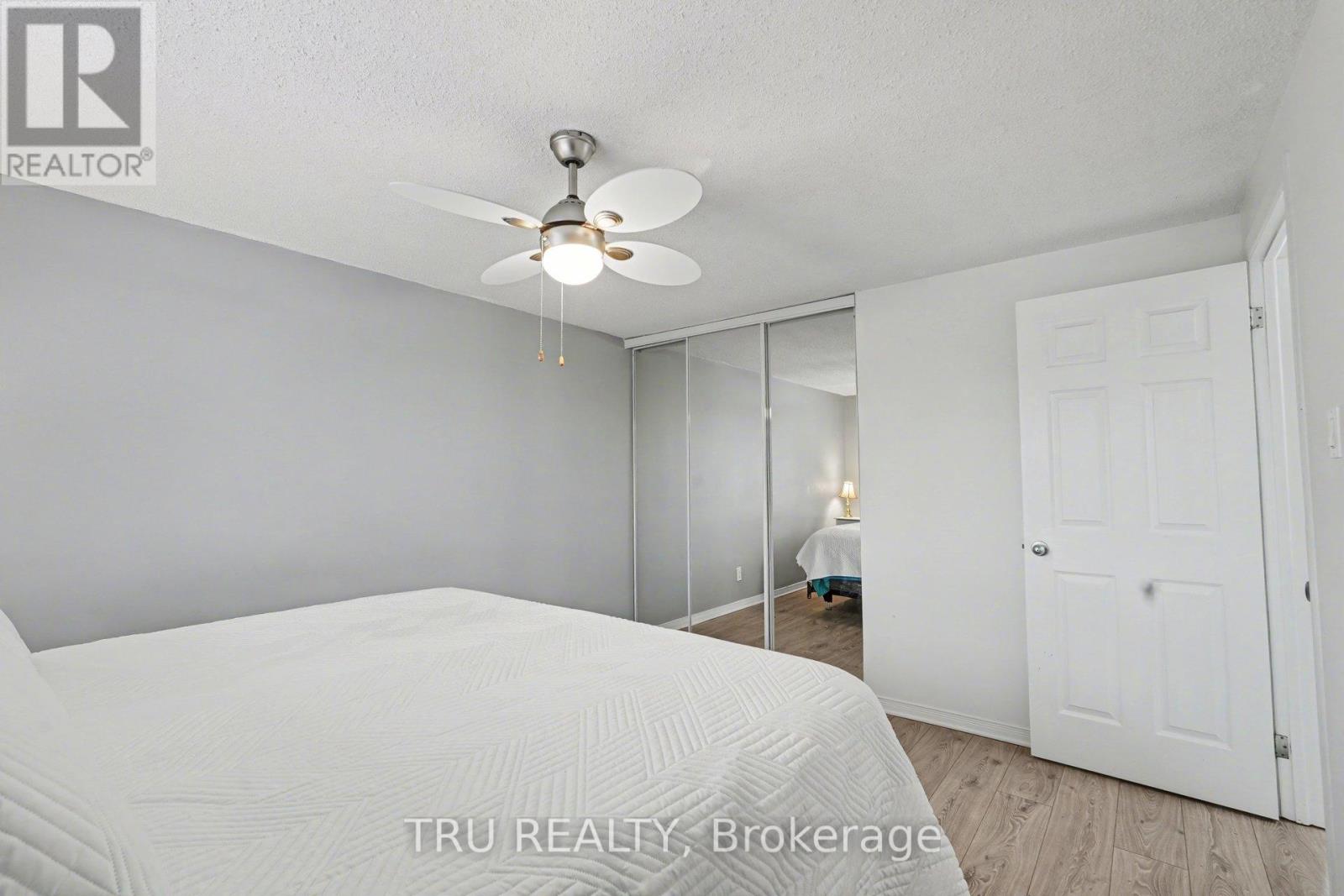 463f Moodie Drive, Ottawa, Ontario  K2H 8T7 - Photo 10 - X12697506