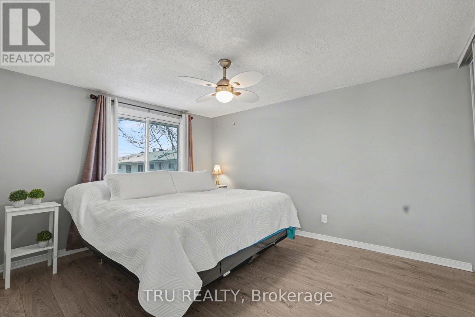 463f Moodie Drive, Ottawa, Ontario  K2H 8T7 - Photo 9 - X12697506