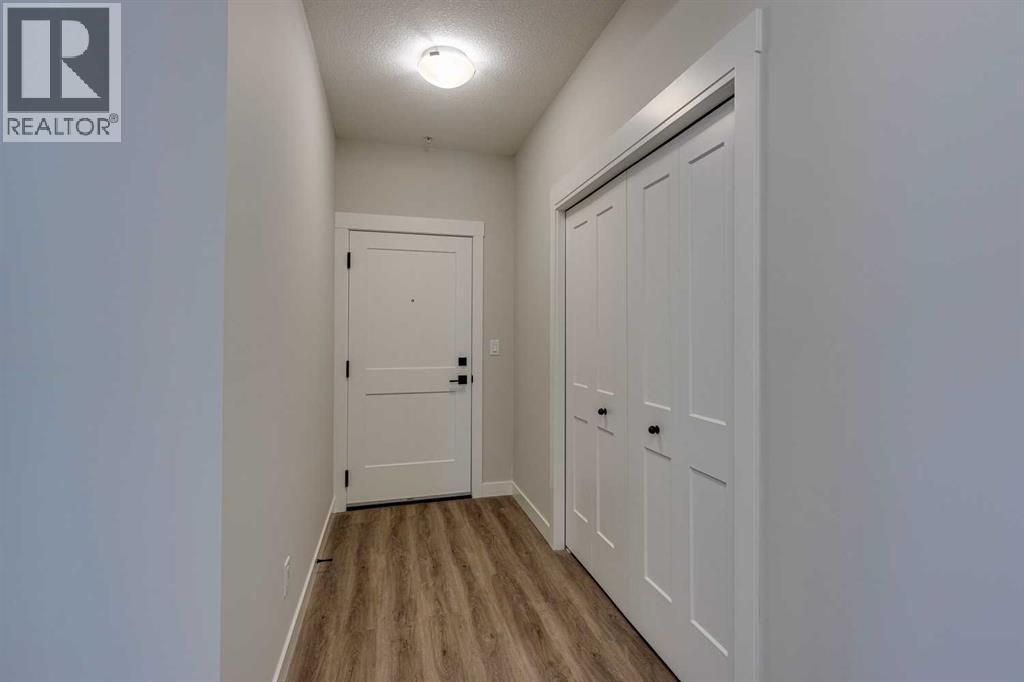 2201, 3700 Seton Avenue Se, Calgary, Alberta  T3H 2P5 - Photo 4 - A2279273