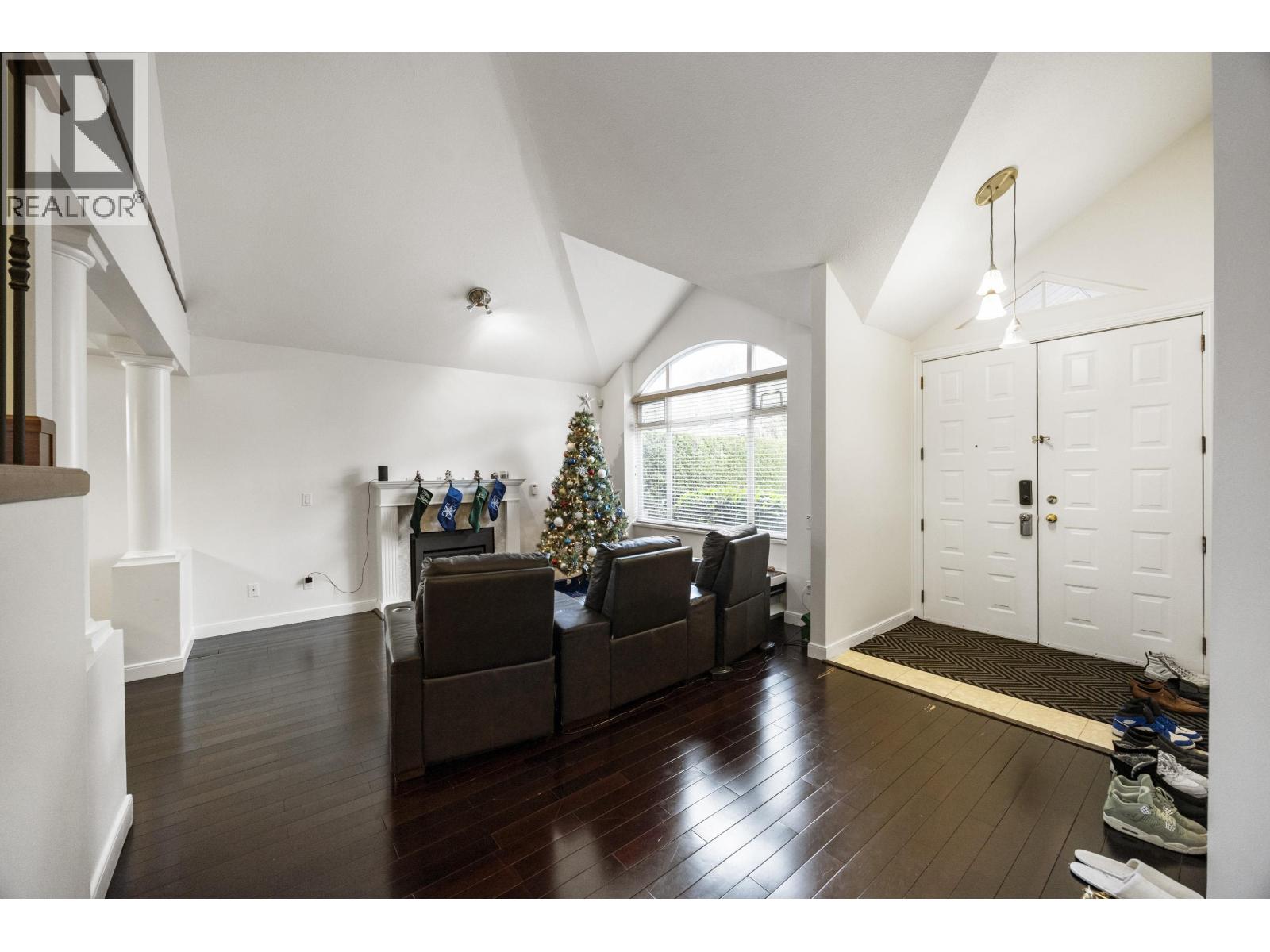 1612 Plateau Crescent, Coquitlam, British Columbia  V3E 3B3 - Photo 14 - R3079647