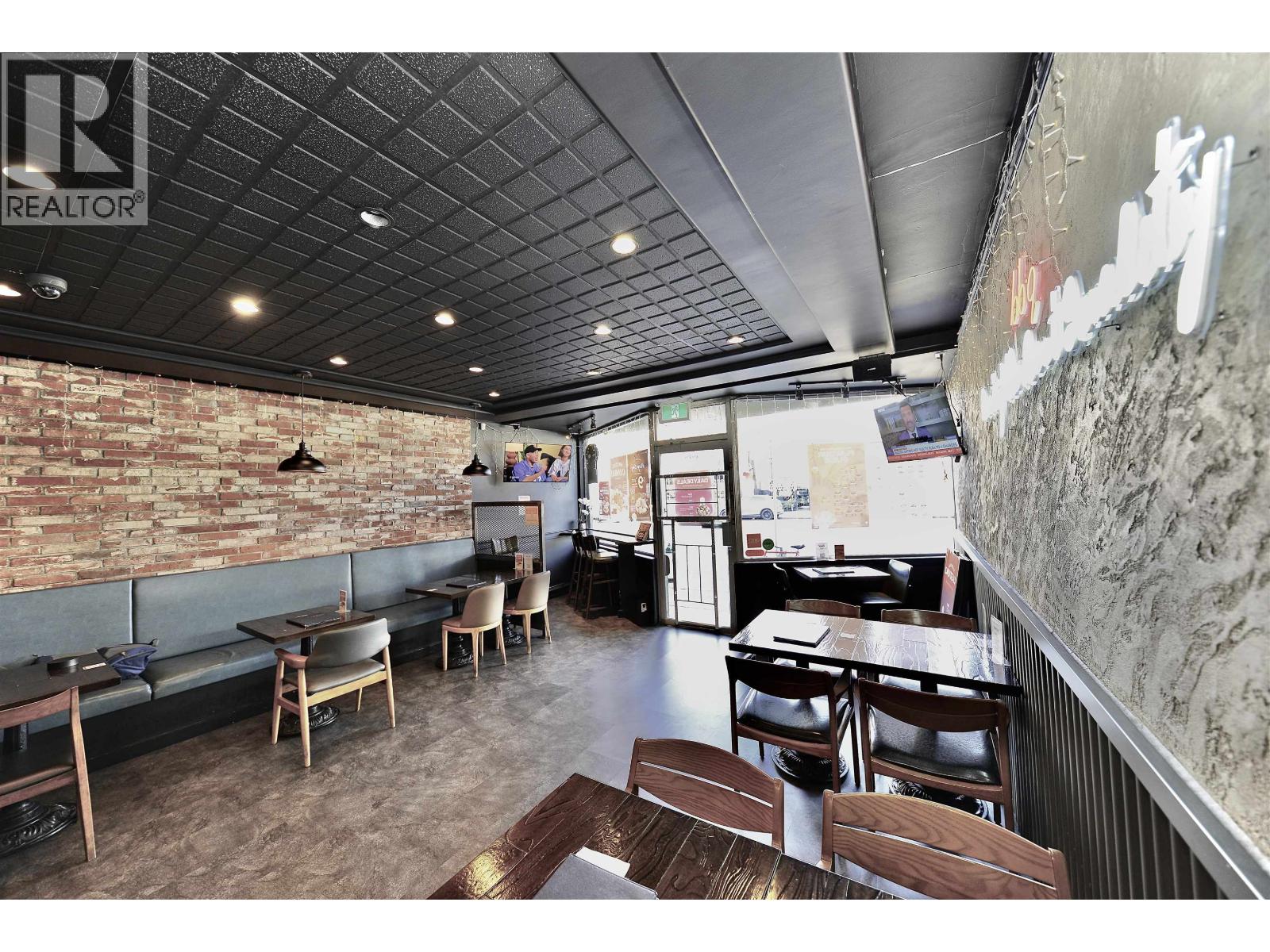 4016 Hastings Street, Burnaby, British Columbia  V5C 2J5 - Photo 2 - C8075140