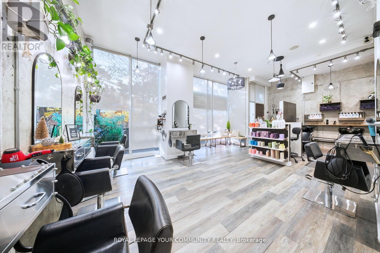 Th G05 - 40 Fort York Boulevard, Toronto, Ontario  M5V 3Z3 - Photo 3 - C12697482