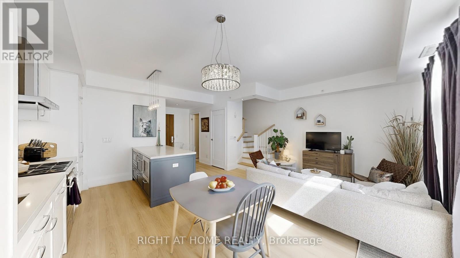 Th-112 - 25 Malcolm Road, Toronto, Ontario  M4G 0C1 - Photo 10 - C12697488