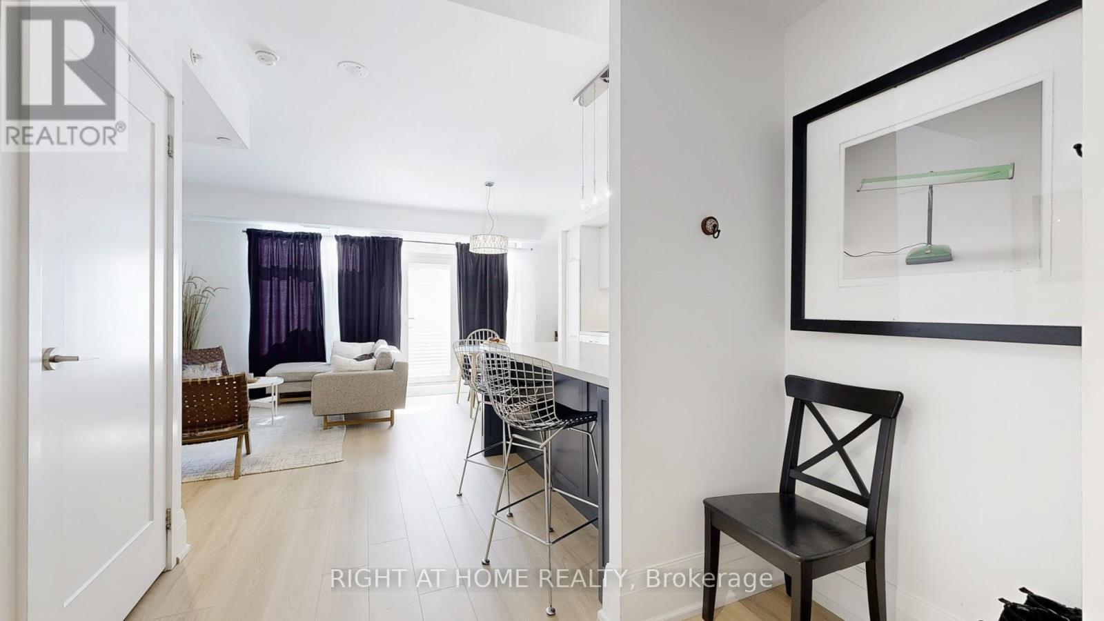 Th-112 - 25 Malcolm Road, Toronto, Ontario  M4G 0C1 - Photo 13 - C12697488