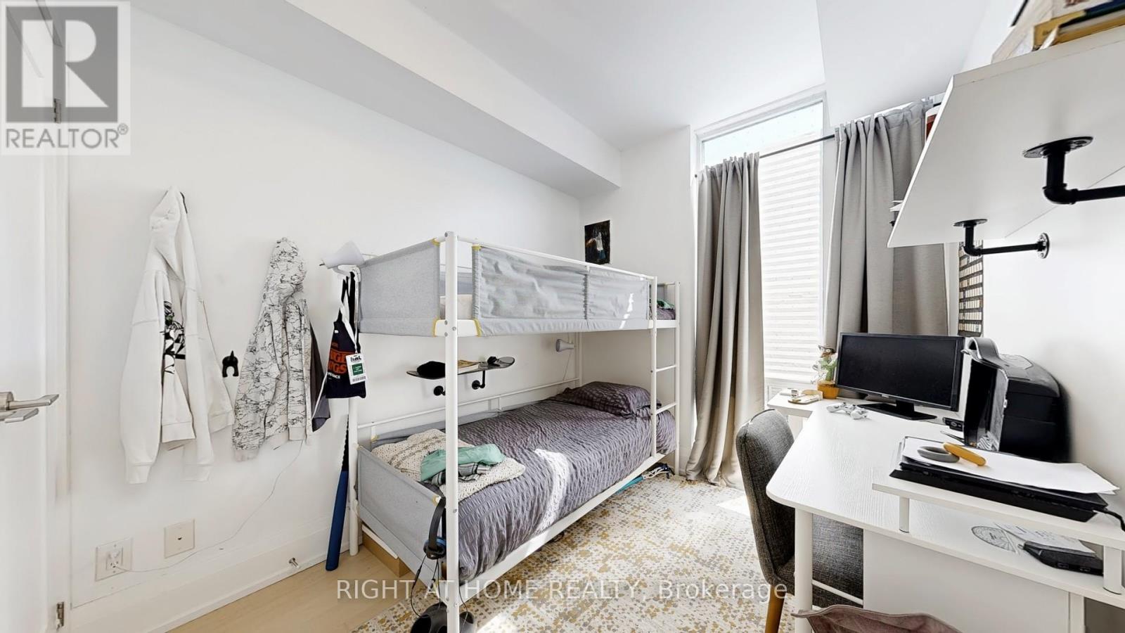 Th-112 - 25 Malcolm Road, Toronto, Ontario  M4G 0C1 - Photo 23 - C12697488