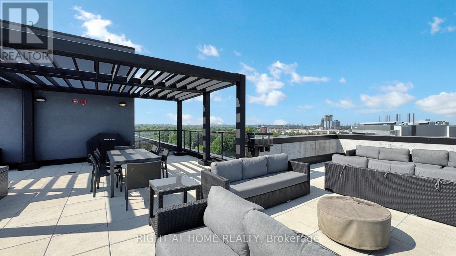 Th-112 - 25 Malcolm Road, Toronto, Ontario  M4G 0C1 - Photo 28 - C12697488