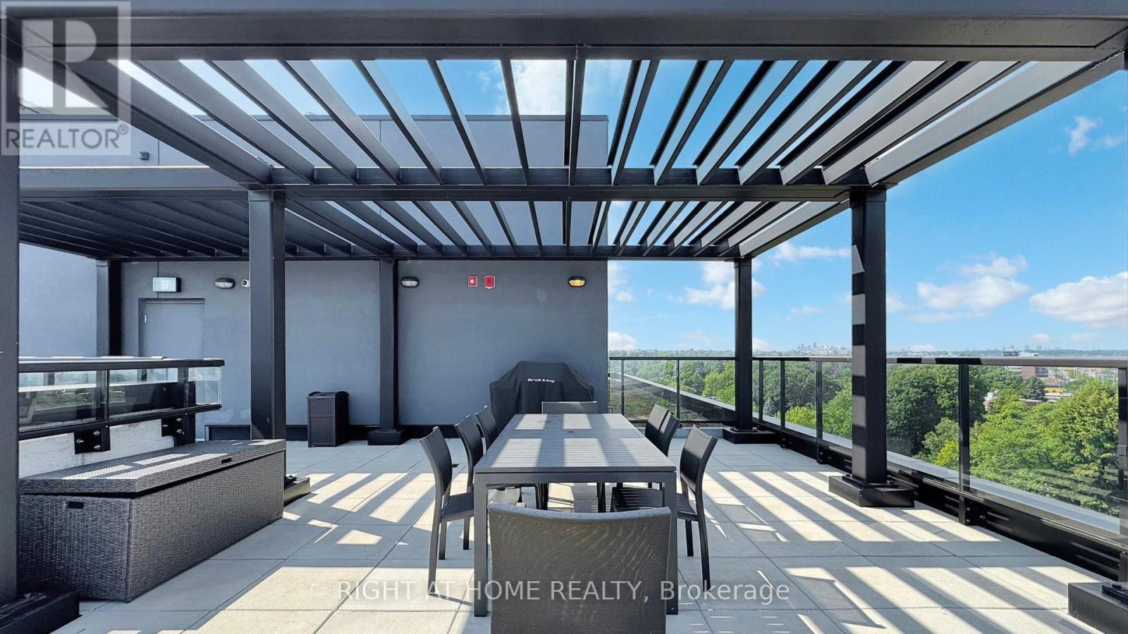 Th-112 - 25 Malcolm Road, Toronto, Ontario  M4G 0C1 - Photo 29 - C12697488