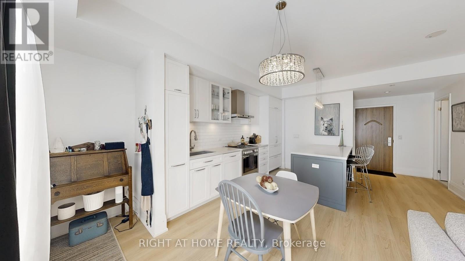 Th-112 - 25 Malcolm Road, Toronto, Ontario  M4G 0C1 - Photo 9 - C12697488