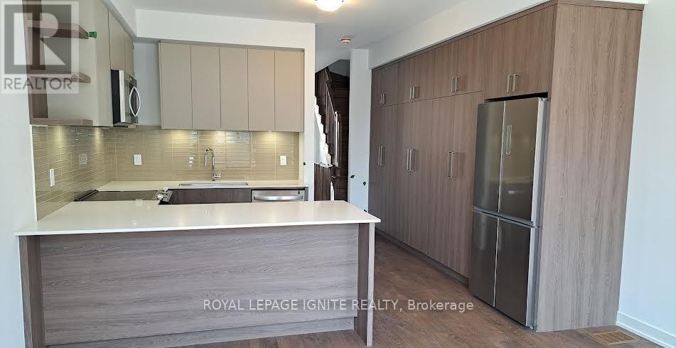 56 Green Gardens Boulevard, Toronto, Ontario  M6A 0E6 - Photo 4 - C12697518