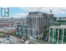 821 - 31 TIPPETT ROAD, Toronto, Ontario