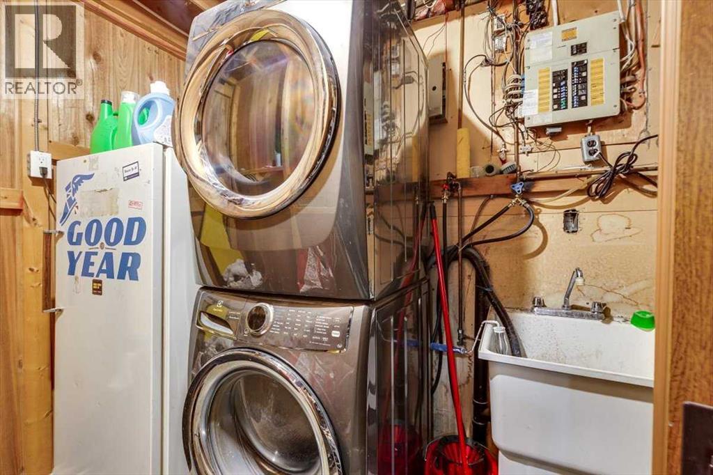 8 Nielsen Close, Red Deer, Alberta  T4P 2A1 - Photo 27 - A2274169