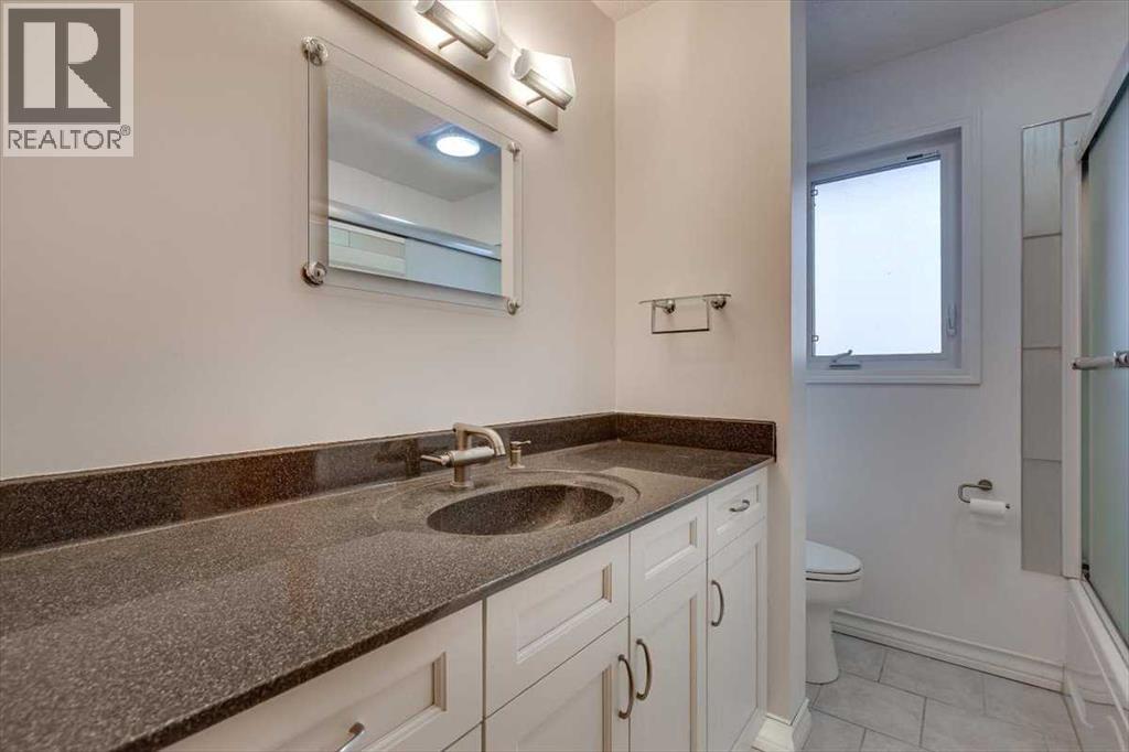 8 Nielsen Close, Red Deer, Alberta  T4P 2A1 - Photo 15 - A2274169