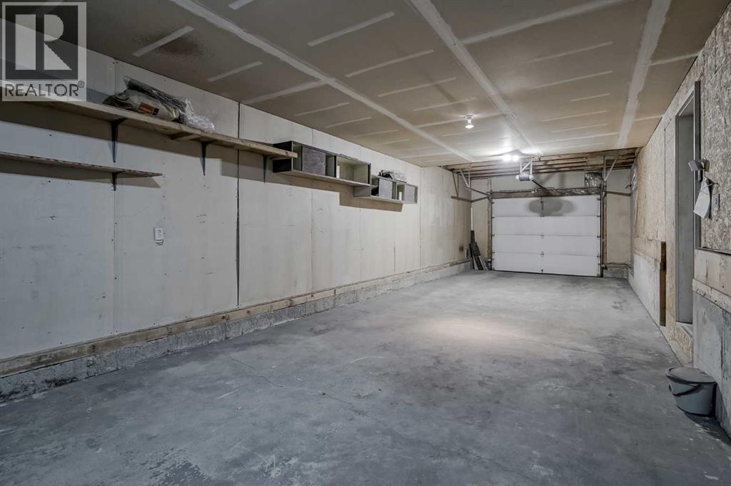 270 Douglas Glen Court Se, Calgary, Alberta  T2Z 2M8 - Photo 32 - A2267898