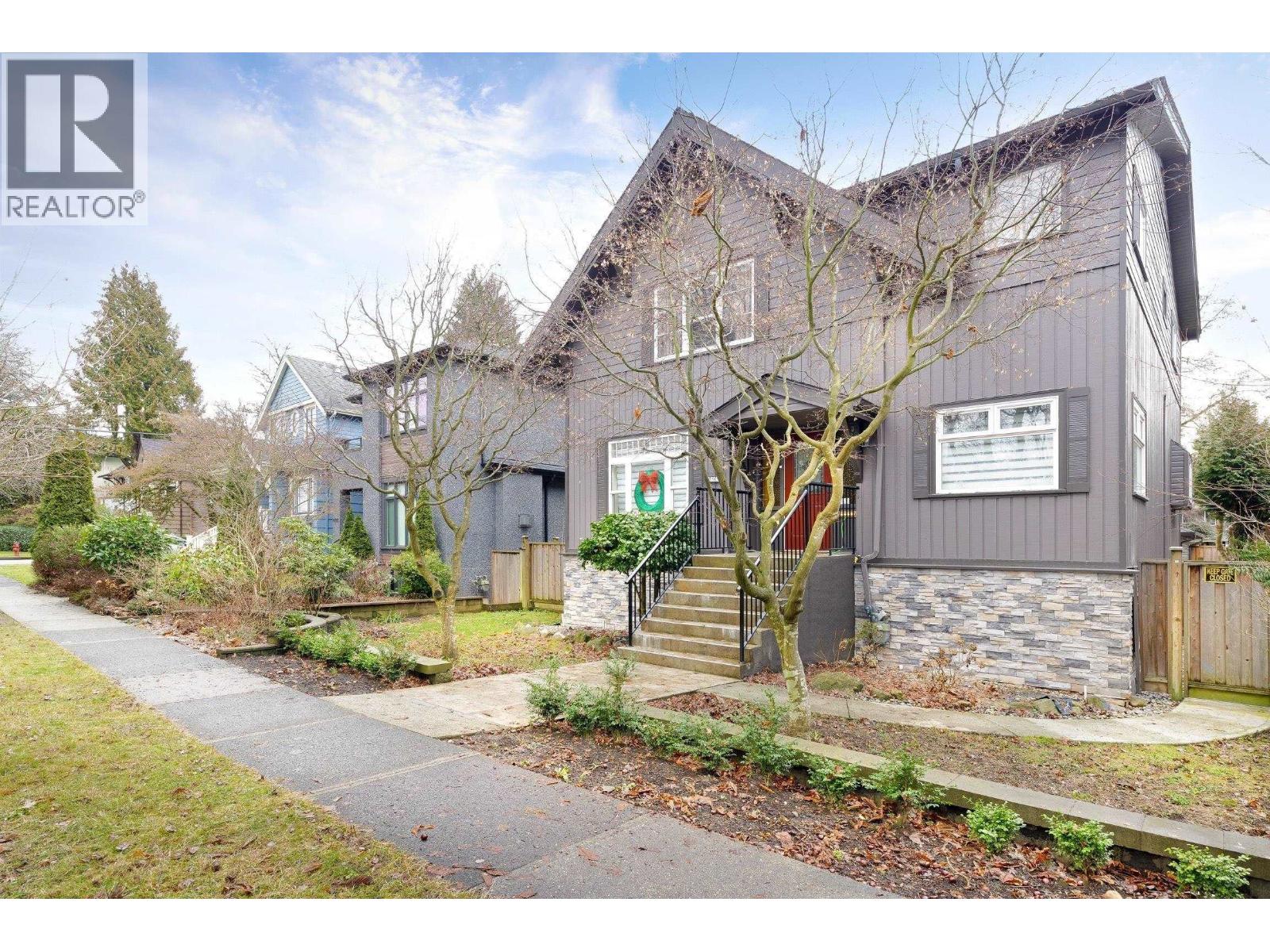 4318 W 11th Avenue, Vancouver, British Columbia  V6R 2M1 - Photo 2 - R3079630