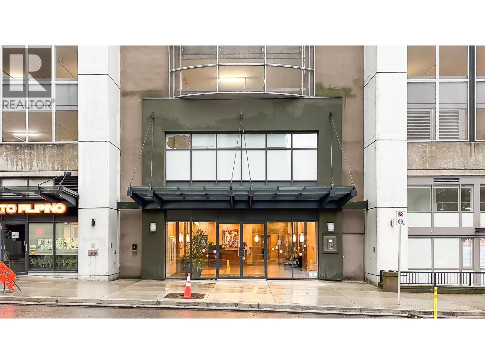 2006 892 Carnarvon Street, New Westminster, British Columbia  V3M 0C5 - Photo 2 - R3079626