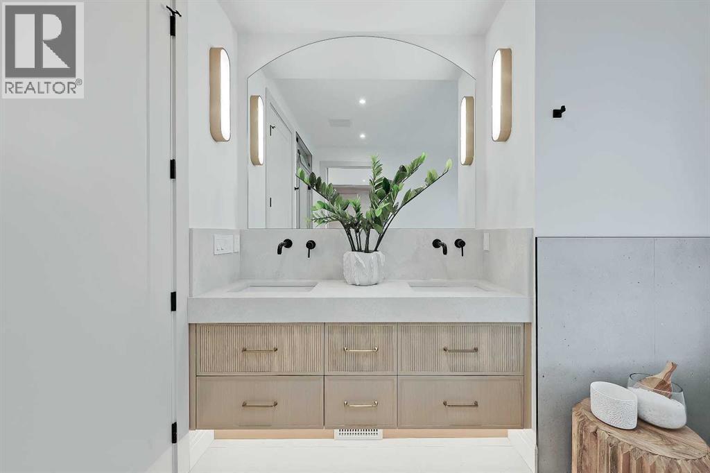 1741 48 Avenue Sw, Calgary, Alberta  T2T 2T2 - Photo 22 - A2277627